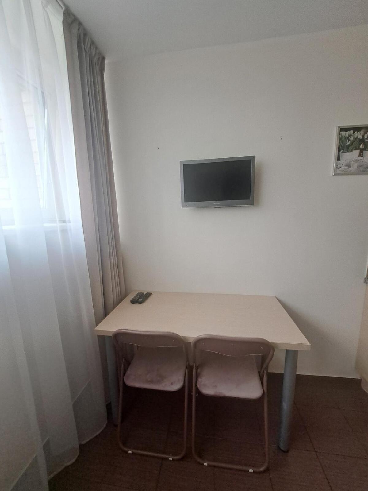 Cozy Place In Zirmunai 2 Vilnius Luaran gambar